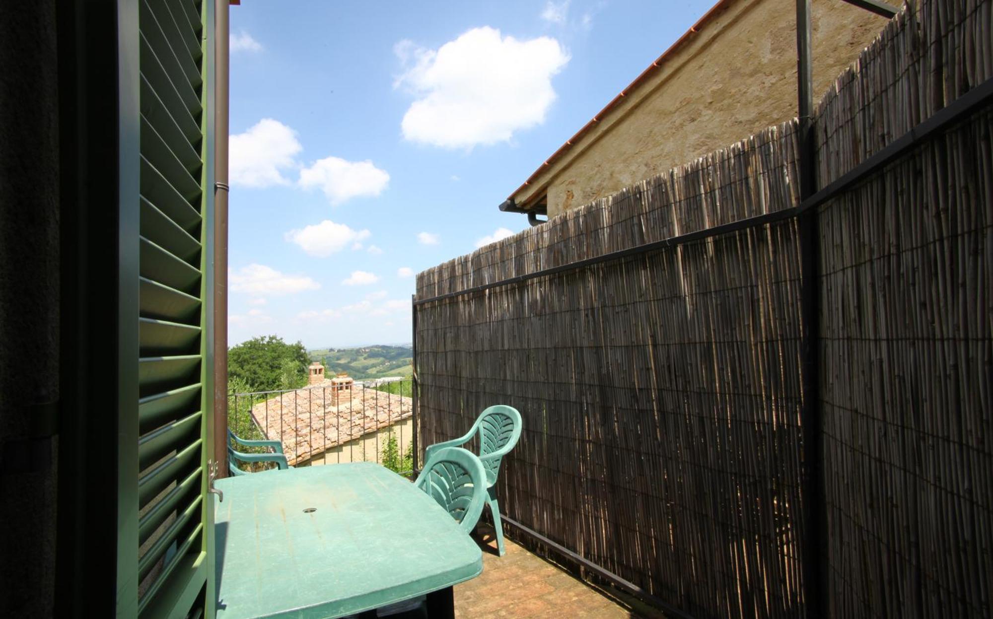 Podere Il Pino Poggibonsi Ruang foto